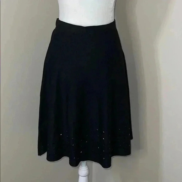 Vila Milano A-Line Knit Skirt - Picture 4 of 14